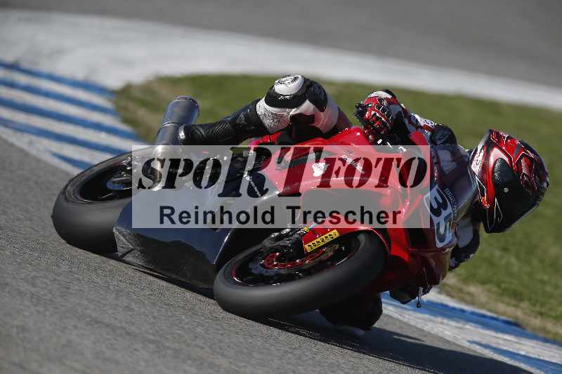 /Archiv-2024/02 29.01.-02.02.2024 Moto Center Thun Jerez/Gruppe gelb-yellow/135